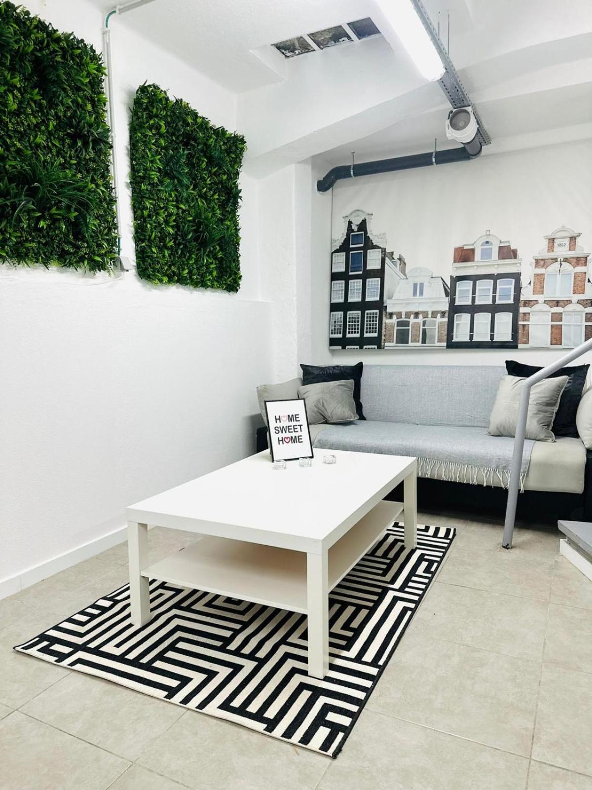 Studio, Great Location * Lisboa